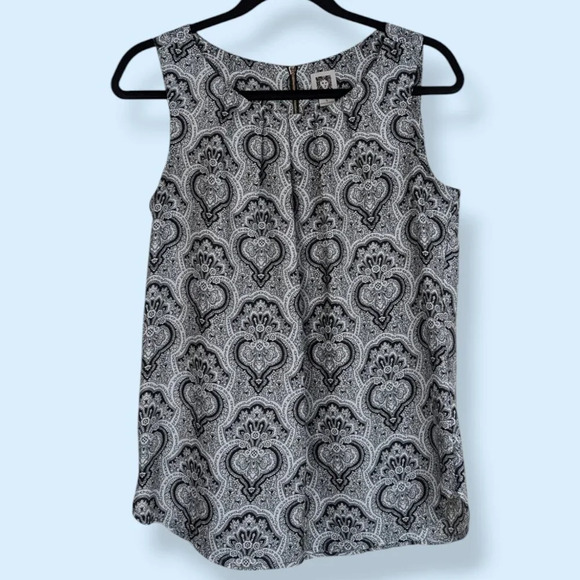 Anne Klein Sleeveless Blouse - Picture 4 of 6
